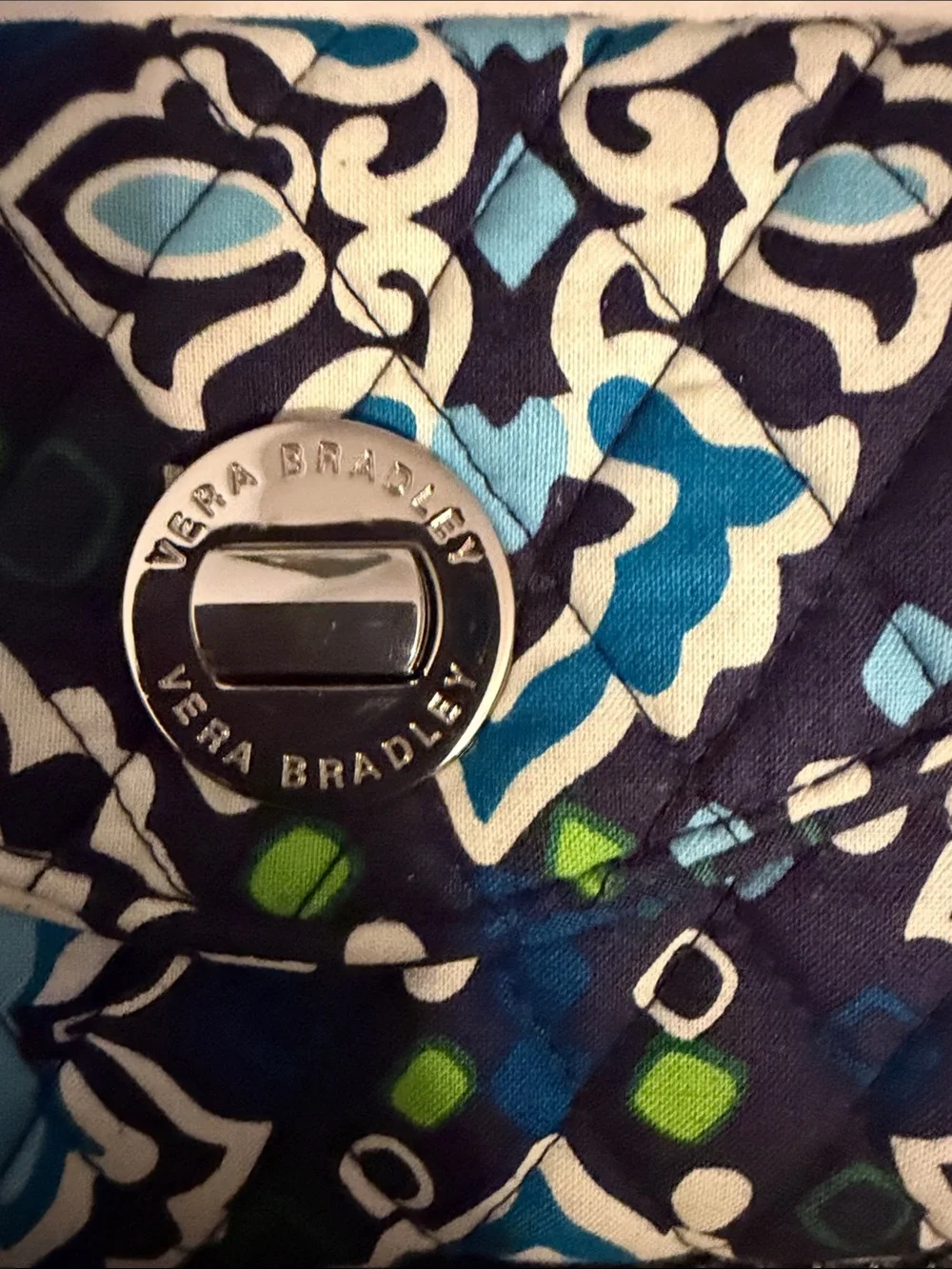 Vera Bradley Quilted Turn-Lock Wristlet in Navy, Blue & Green. NWT.